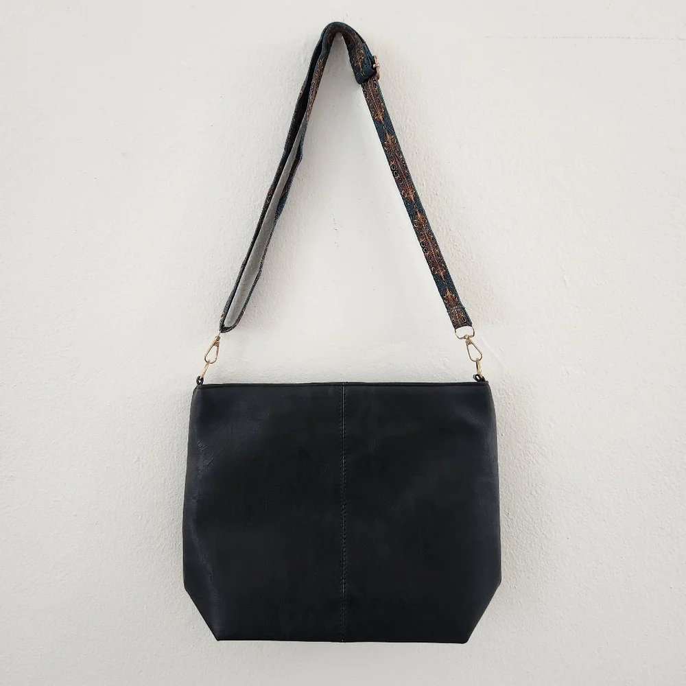 Unisex Black Pu Leather Tote Bag With Patterned Boho Strap - Picture 10 of 15